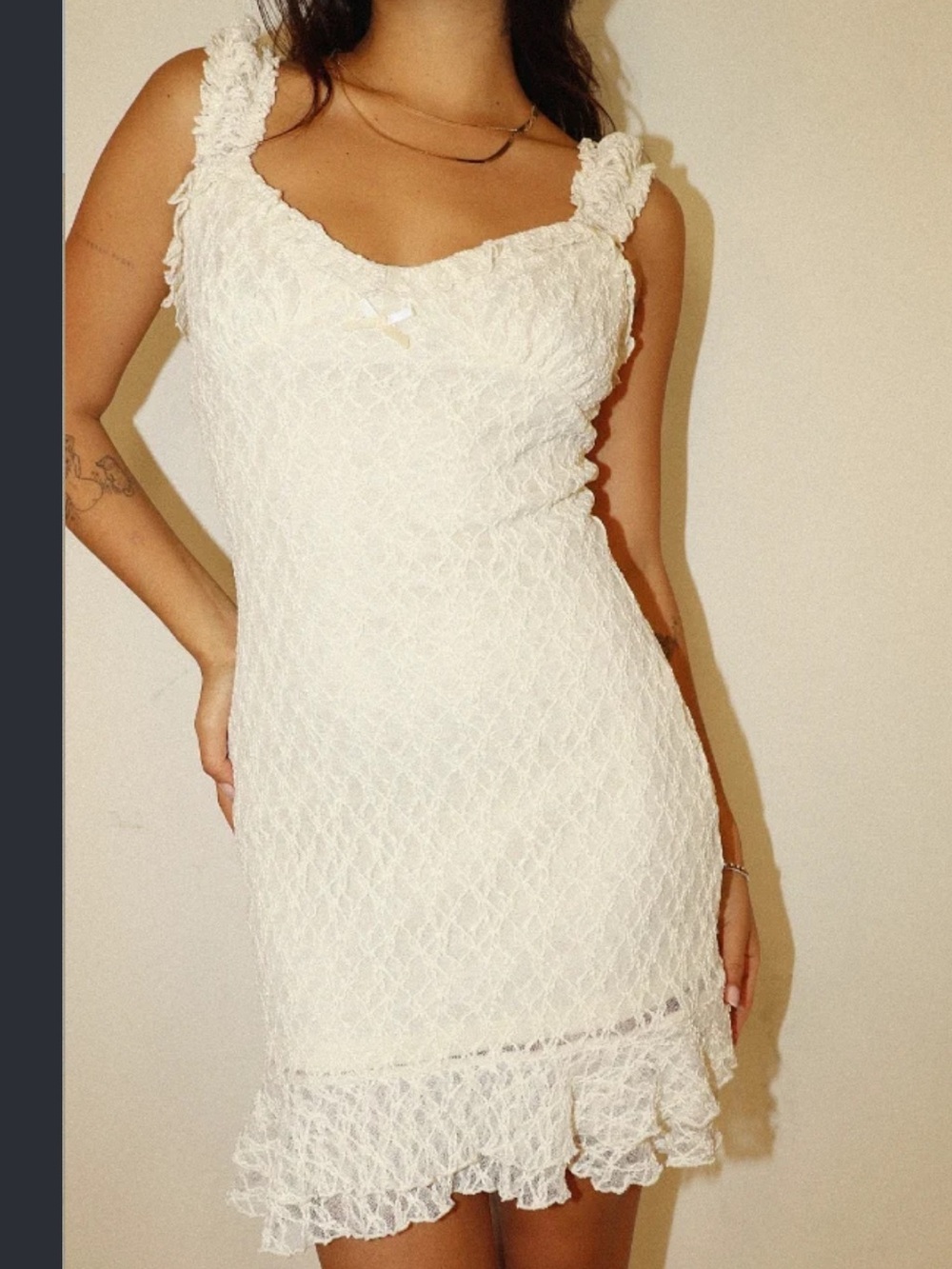 Bailey Rose Cream Lace Mini Dress ruffle size small